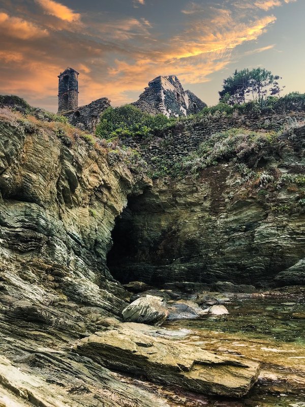 Les raisons de l'échec de « Loft Story » : le précurseur de la télé-réalité en France